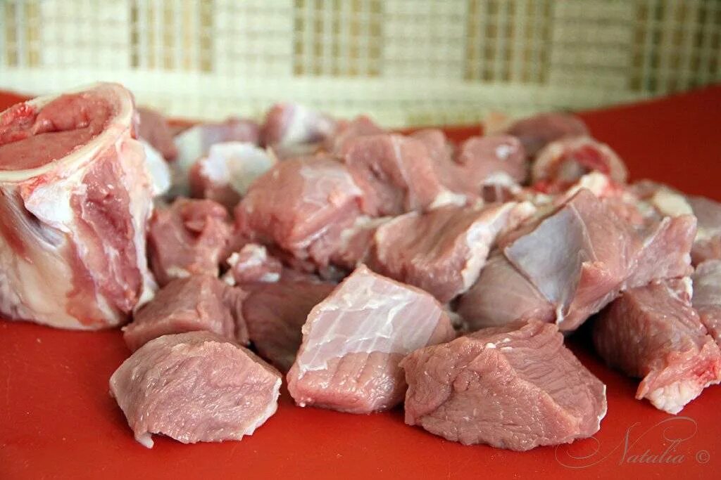 Мясо говядина. Телятина мякоть. Светлое мясо говядины. Постная свинина. Мякоть говяжья.