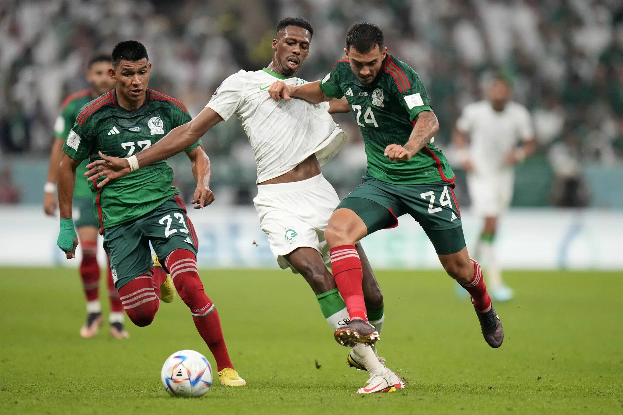 Сборная Мексики по футболу. Саудовская Аравия Мексика. Форма Мексики на ЧМ 2022. Сборная Саудовской Аравии по футболу.