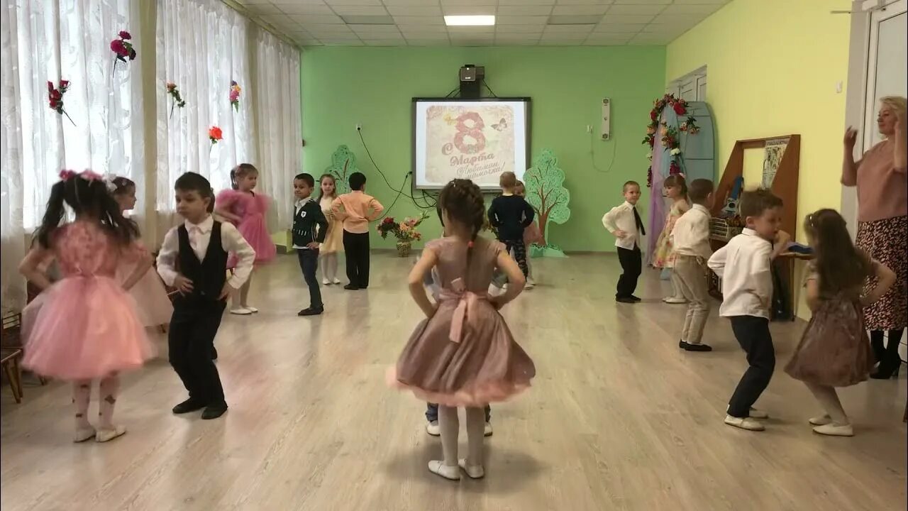 Общий танец для старшей группы. Общий танец для старшей группы