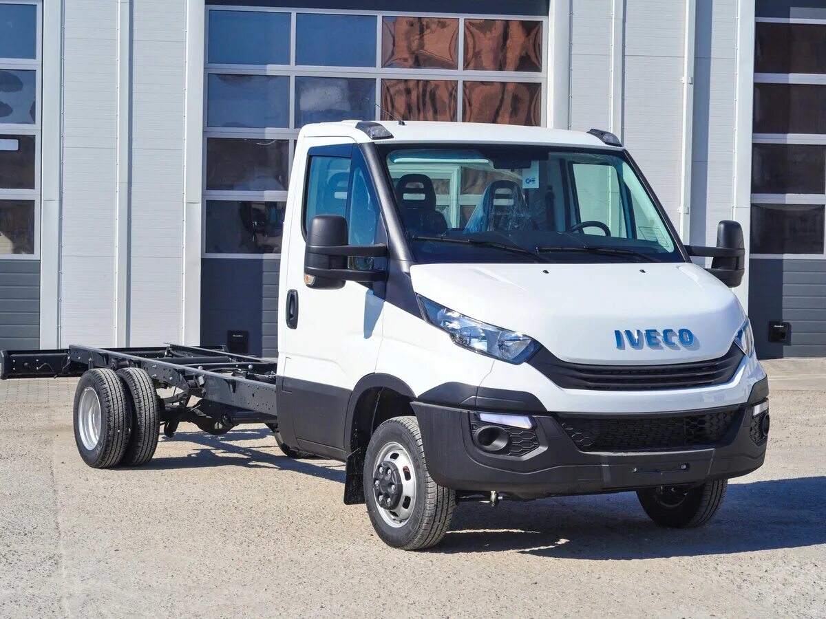 Ивеко дейли 2019. Iveco Daily 50. Iveco Daily шасси. Iveco Daily 2022. Iveco Daily 50c15 2019.