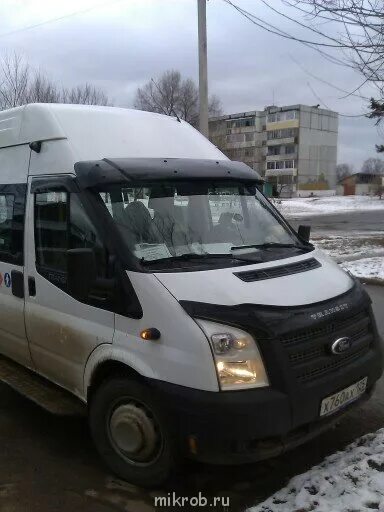 Лобовое на транзит. Козырек над лобовым стеклом Ford Transit. Козырек Форд Транзит 2008. Козырек над лобовым стеклом Форд Транзит 2012. Козырёк над лобовым стеклом Ford Transit 2,2.