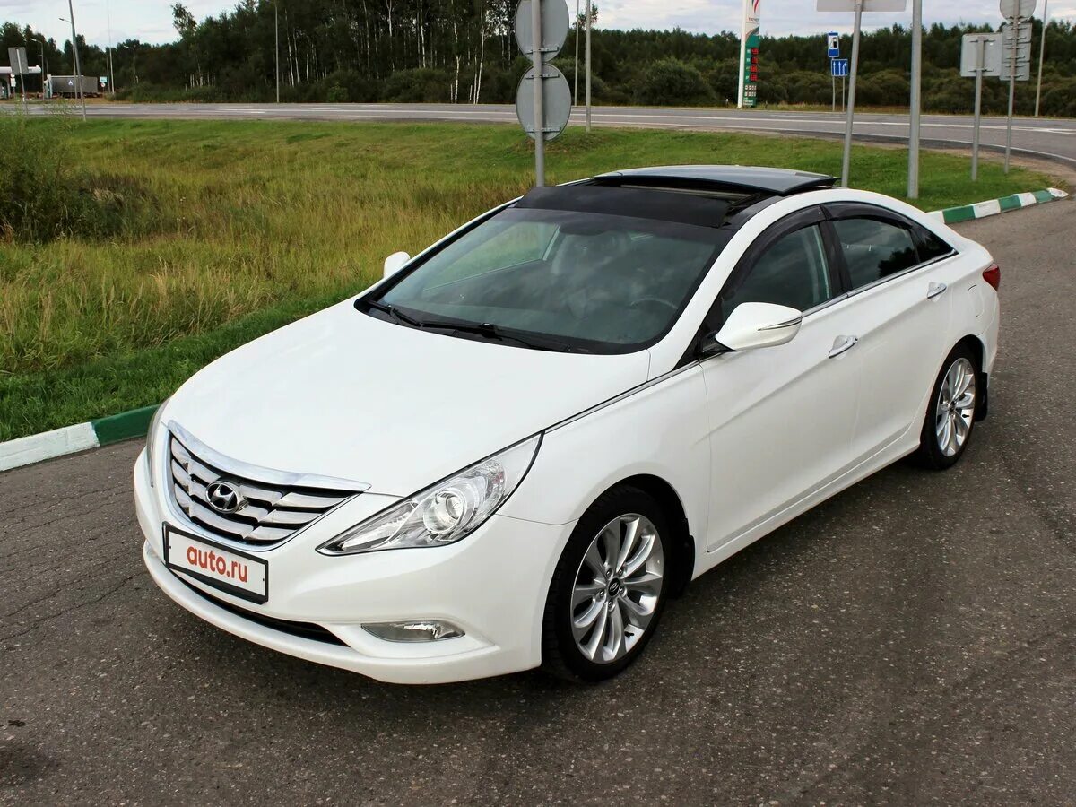 Sonata белая. Hyundai sonata белая. Hyundai sonata 2017 белая. Hyundai sonata 2011 2. Hyundai sonata 2010 белая.