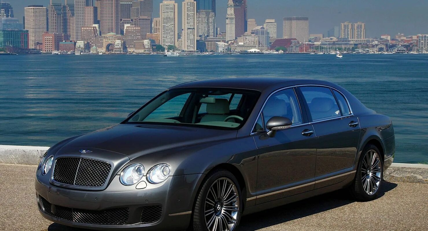 Бентли continental flying spur. Bentley Continental Flying Spur. Bentley Flying Spur. Bentley Continental седан.