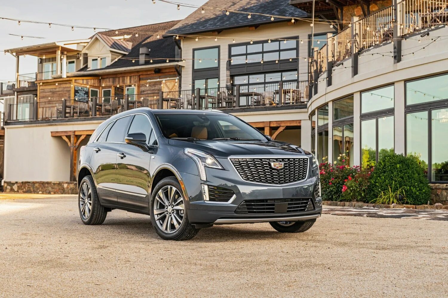 Cadillac xt5. Кадиллак xt5 2021. Кадиллак xt5 2020. Cadillac xt5 2020. 2020 пятерка