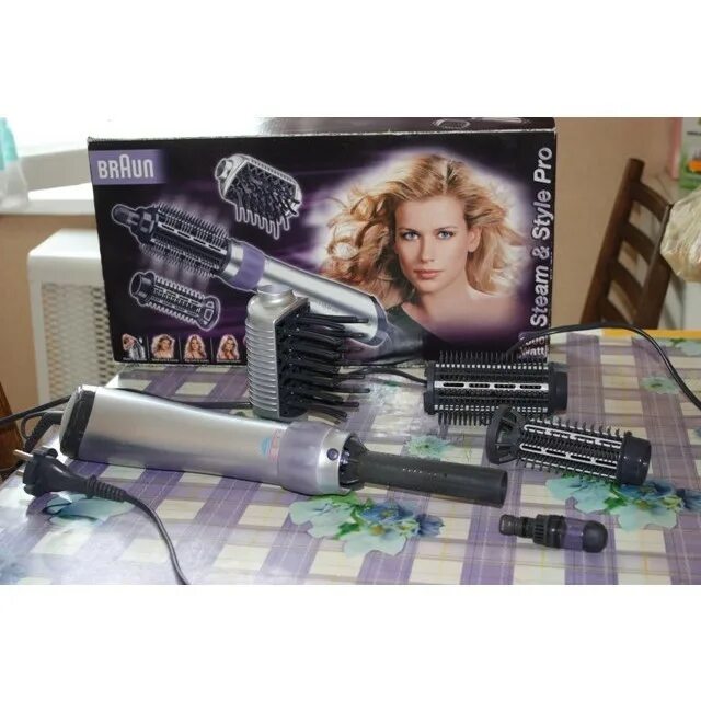 Как работает стайлер. Фен-щетка braun power styler professional as 1000. фен щетка браун 1000 вт. стайлер браун для укладки волос с 5 насадками. bosch volume curl фен для волос с насадками.