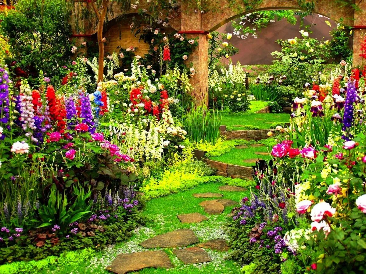 Картинки сада с цветами. Фловер Гарден. Цветы в саду. Красивый сад. Цветочный сад.