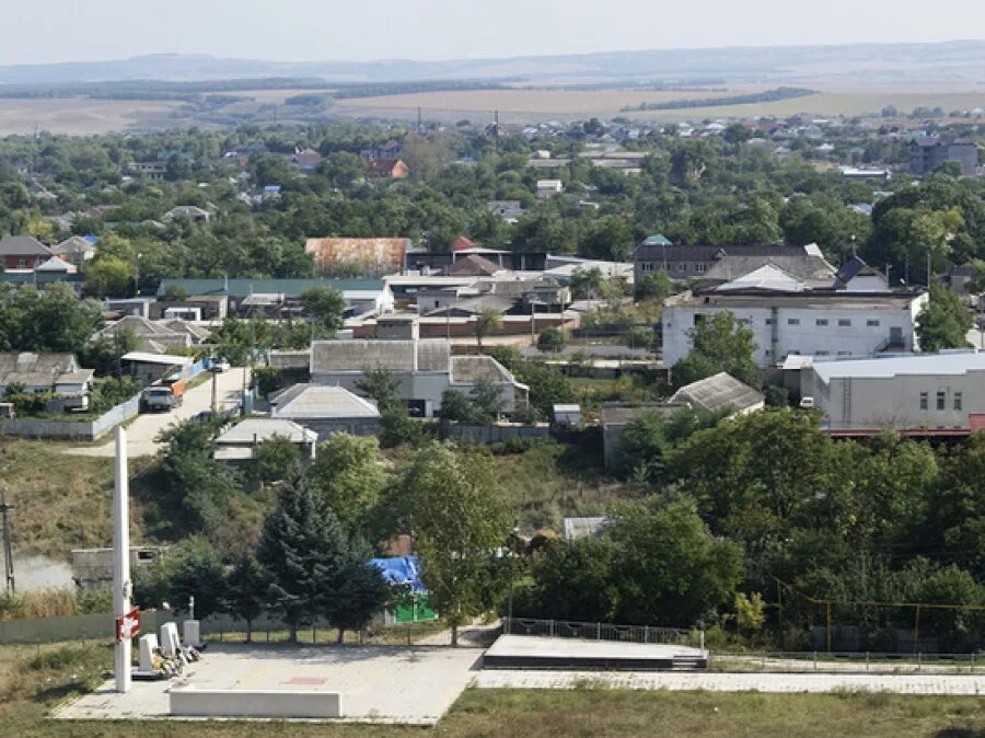 Станица ставропольская достопримечательности. Памятники станицы старопавловской. Станица ставропольская достопримечательности. Храм покрова пресвятой богородицы григорополисская. Станица суворовская ставропольский край церковь.