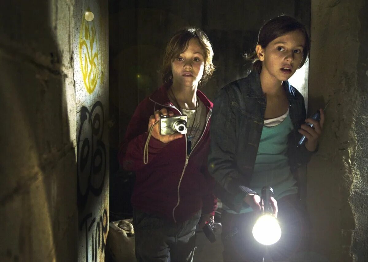 Деревенские крокодилы 3 vorstadtkrokodile 3 2011. Деревенские крокодилы 4 дата выхода. Деревенские крокодилы фильм 2009. Деревенские крокодилы 3 vorstadtkrokodile 3 2011. Деревенские крокодилы сериал поцелуй.