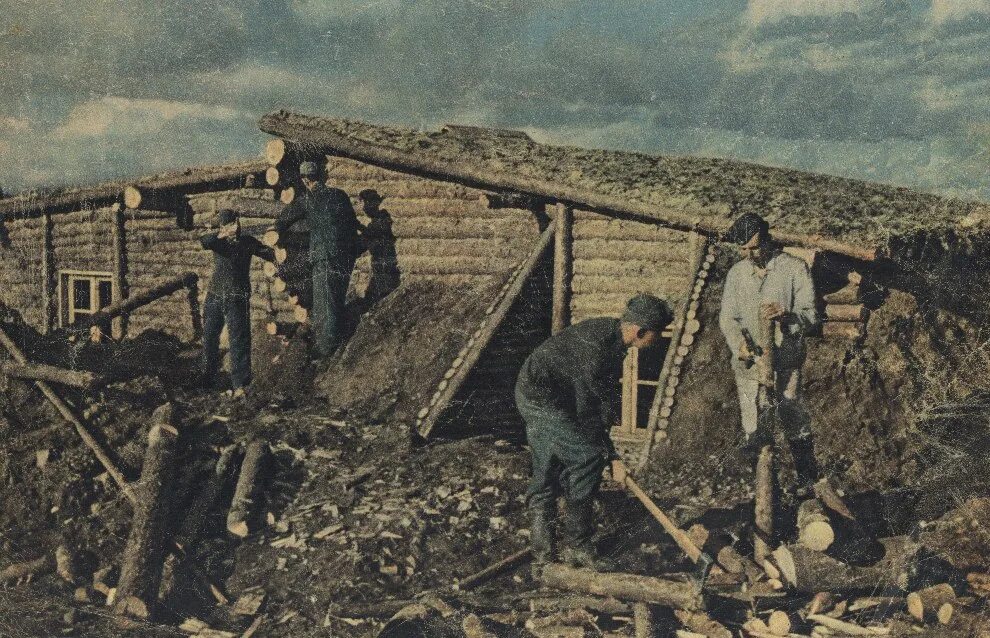 Блиндажный фонарь вермахта. Блиндажи солдат вермахта 1941 1945. Блиндажи солдат вермахта 1941 1945. Немецкая землянка. Немецкая землянка.