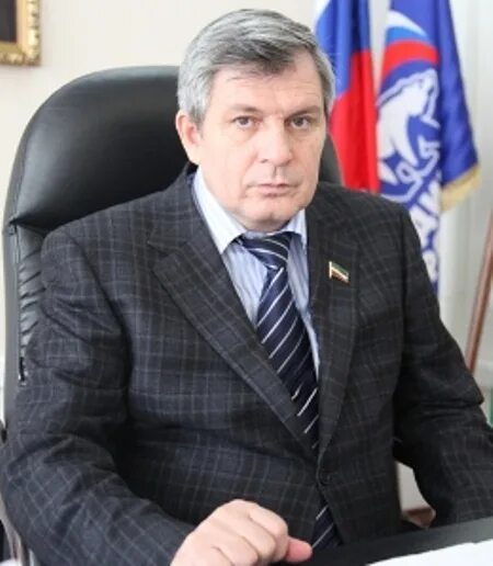 Д абдурахманов. Абдурахманов абдурахман. Абдурахманов абдурахман. Магомед абдурахманов боец. Министр труда дагестана абдурахман.