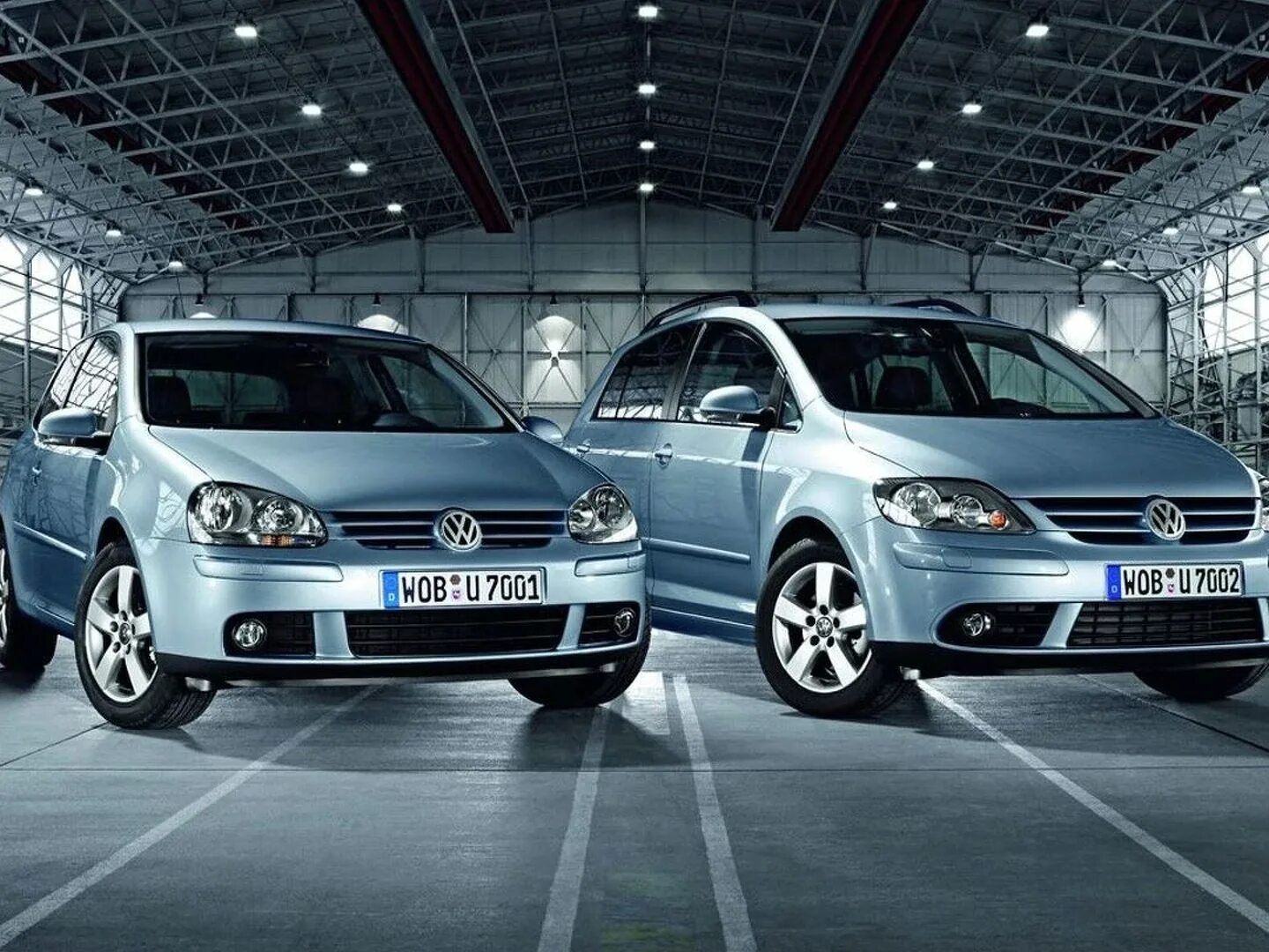 Купить машину volkswagen. Фольксваген гольф 5 плюс. VW Golf Plus mk5. Volkswagen Touran i mk5. Фольксваген гольф 5 кросс.