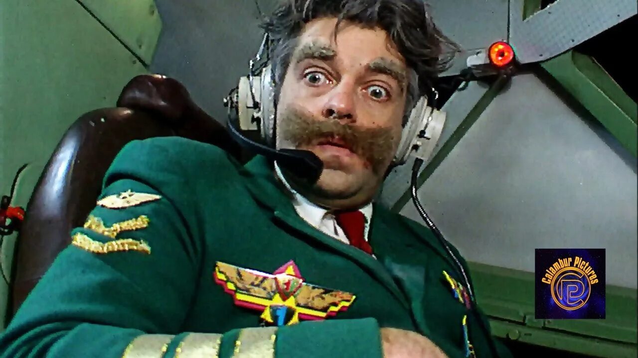 Каламбур пилот дринкинс. Каламбур бройлер 747. Пилот дринкинс крутое пике. Каламбур боинг 747. Деревня дураков пилот дринкинс.