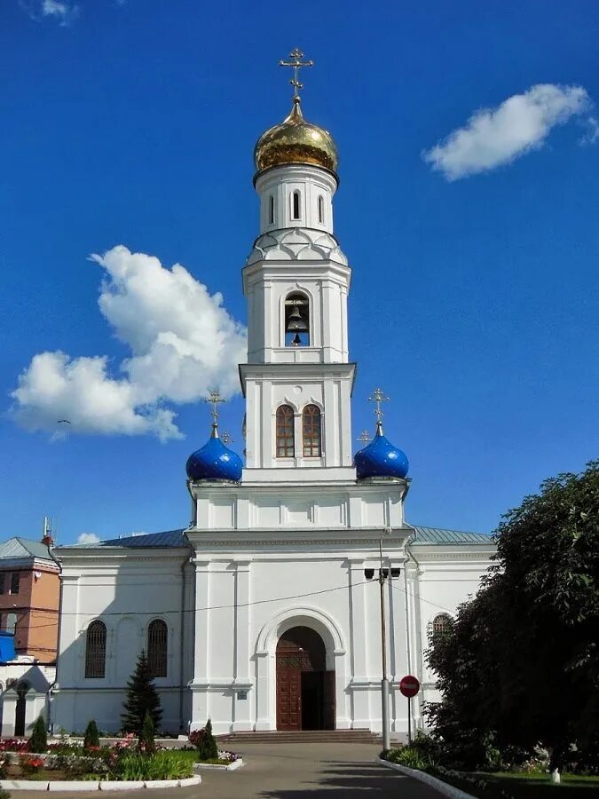 Наш храм Свято-Духовский собор г. Саратова