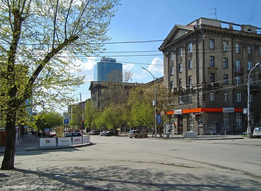Площадь ленина 18. Улица Ленина Новосибирск. Новосибирск улица Ленина 18. Новосибирск улица Ленина 11. Ленина 20 Новосибирск.