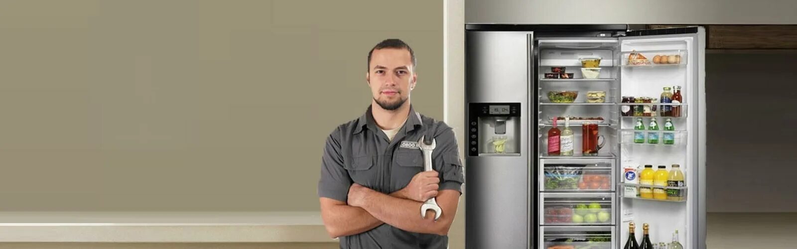 Мастер холодильников. Мастер по ремонту холодильников. Мастер по ремонту холодильного оборудования. Сломался холодильник.