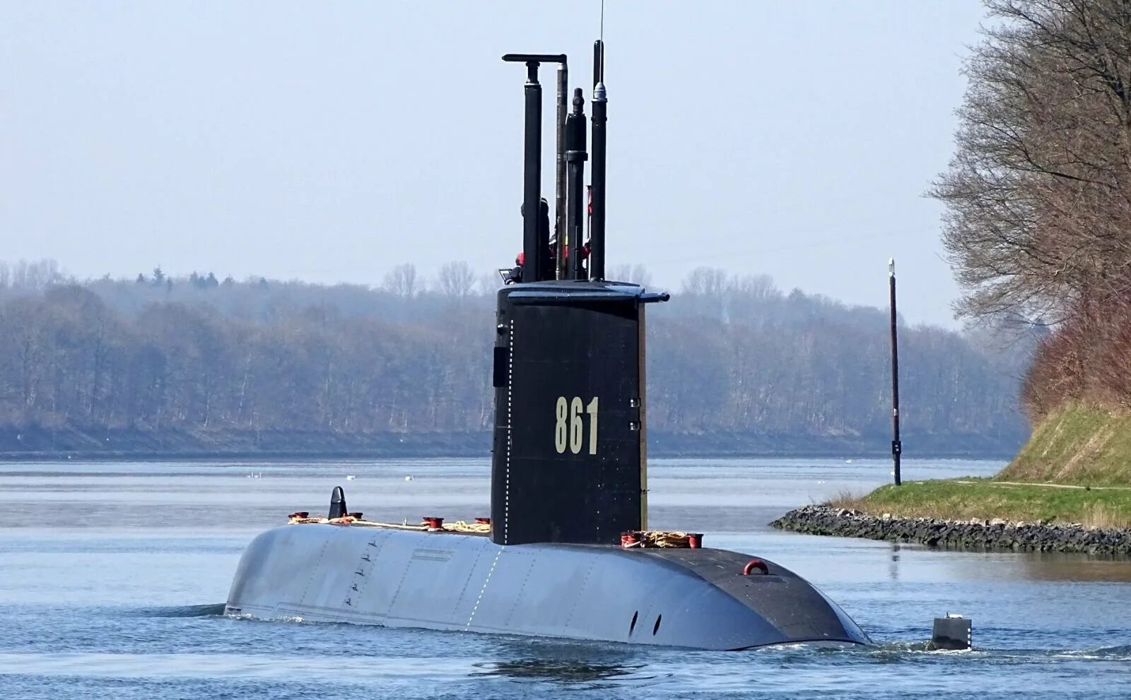 Подводные лодки проекта 636 «варшавянка». Подводная лодка шла трое суток. 3. Подводная лодка шла трое суток. Тип 209 подводная лодка.