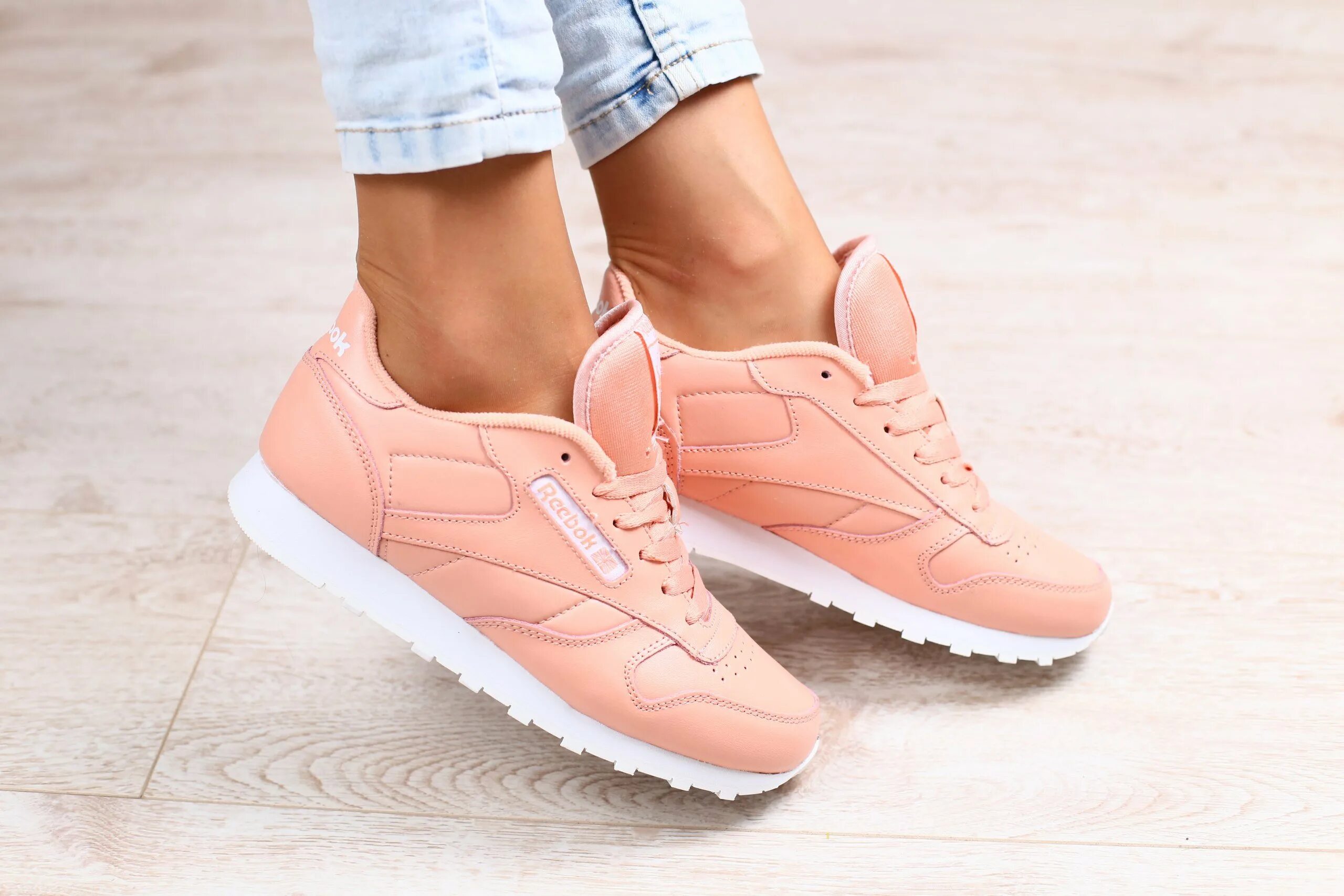 кеды xplode mp002xm0mxfk. красные кожаные кроссовки. мегатоп кроссовки женские. Nike air max 520. мегатоп кроссовки женские.