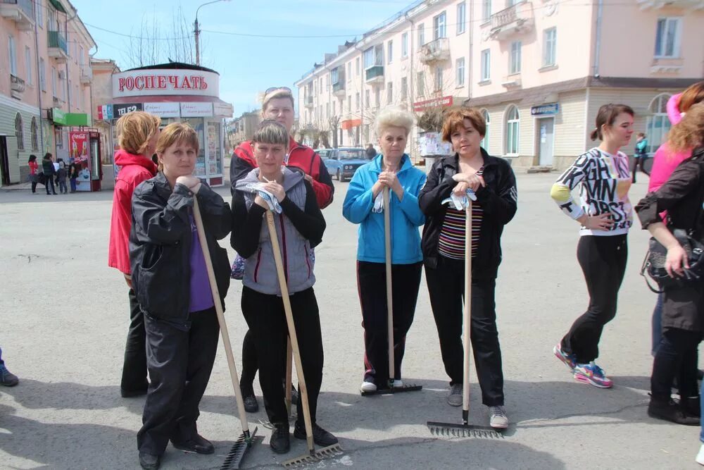 погода в еманжелинске на сегодня. день молодежи в городе еманжелинске. еманжелинск зимой. копейск снежный городок. еманжелинск праздник.