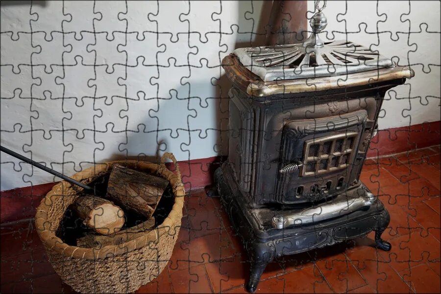 5 элемент печь. Wood Stove 1918. Старинная печь. Печка Старая. Старинная печь в доме.