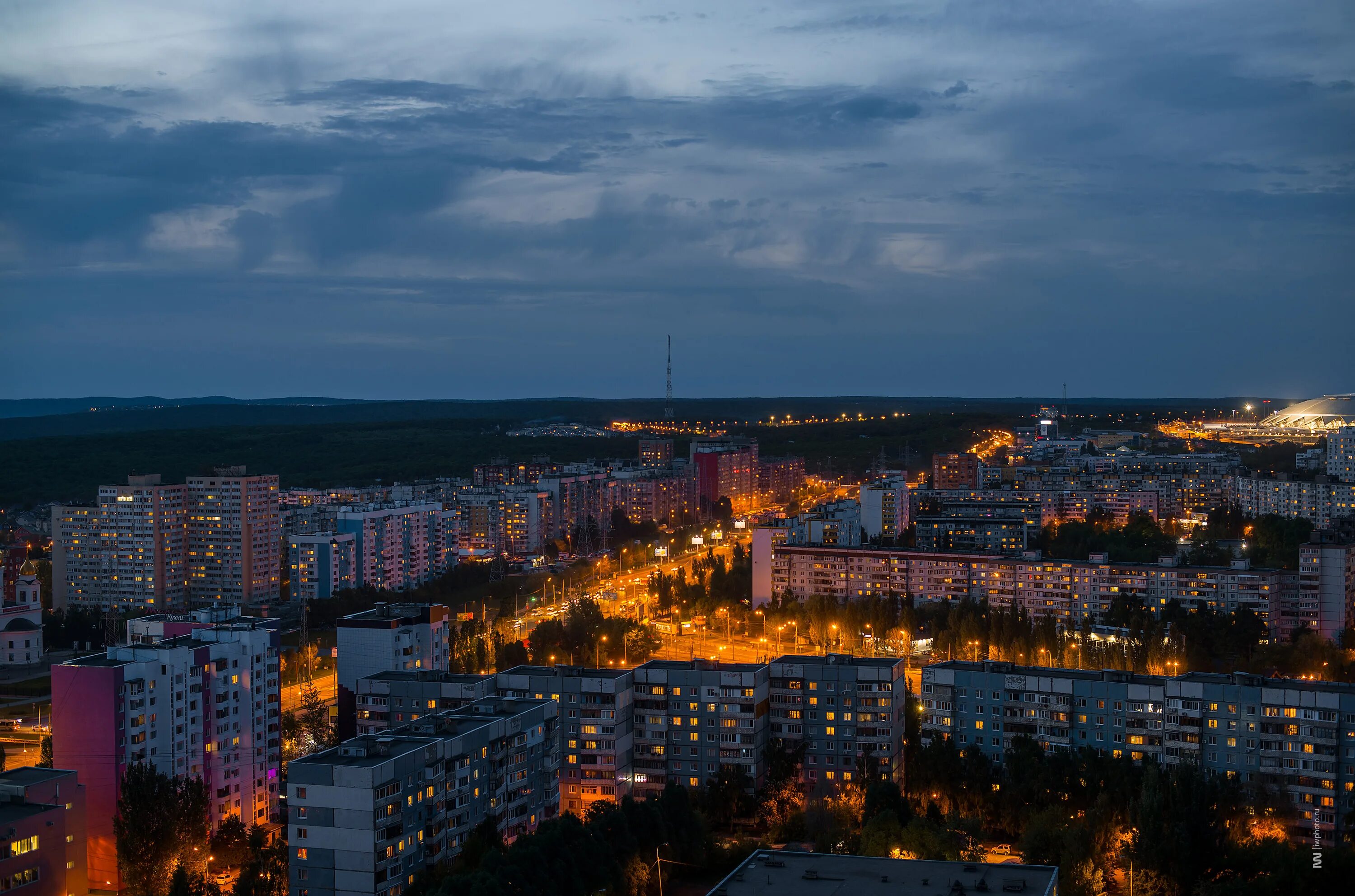 Самара вечером. Гаврошина Поляна Самара. Поляна Фрунзе Самара. Барбошина Поляна. Барбошина Поляна Волга.