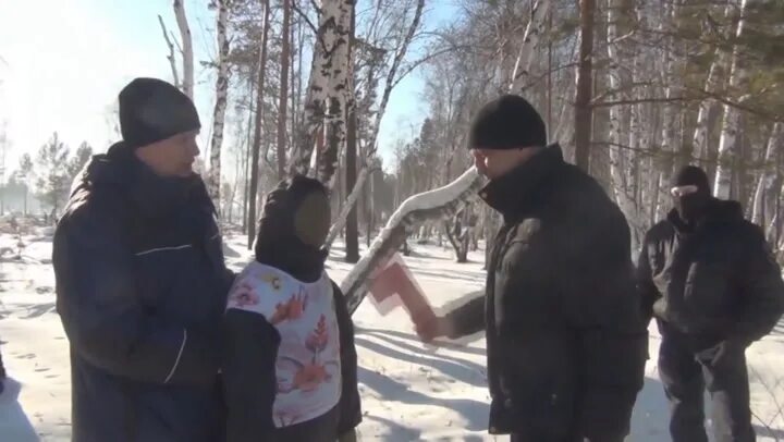 Про ангарского маньяка 2025. Жертвы ангарского маньяка попкова. жена попкова маньяка.