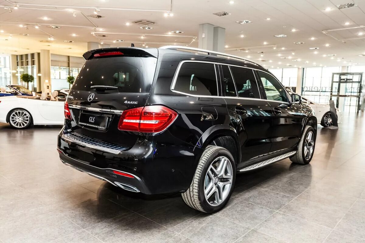 Mercedes gls 350. GLS 350d. Мерседес ГЛС 350д. Мерседес GLS 2018 черный. Мерседес Бенц ГЛС 350 Д.