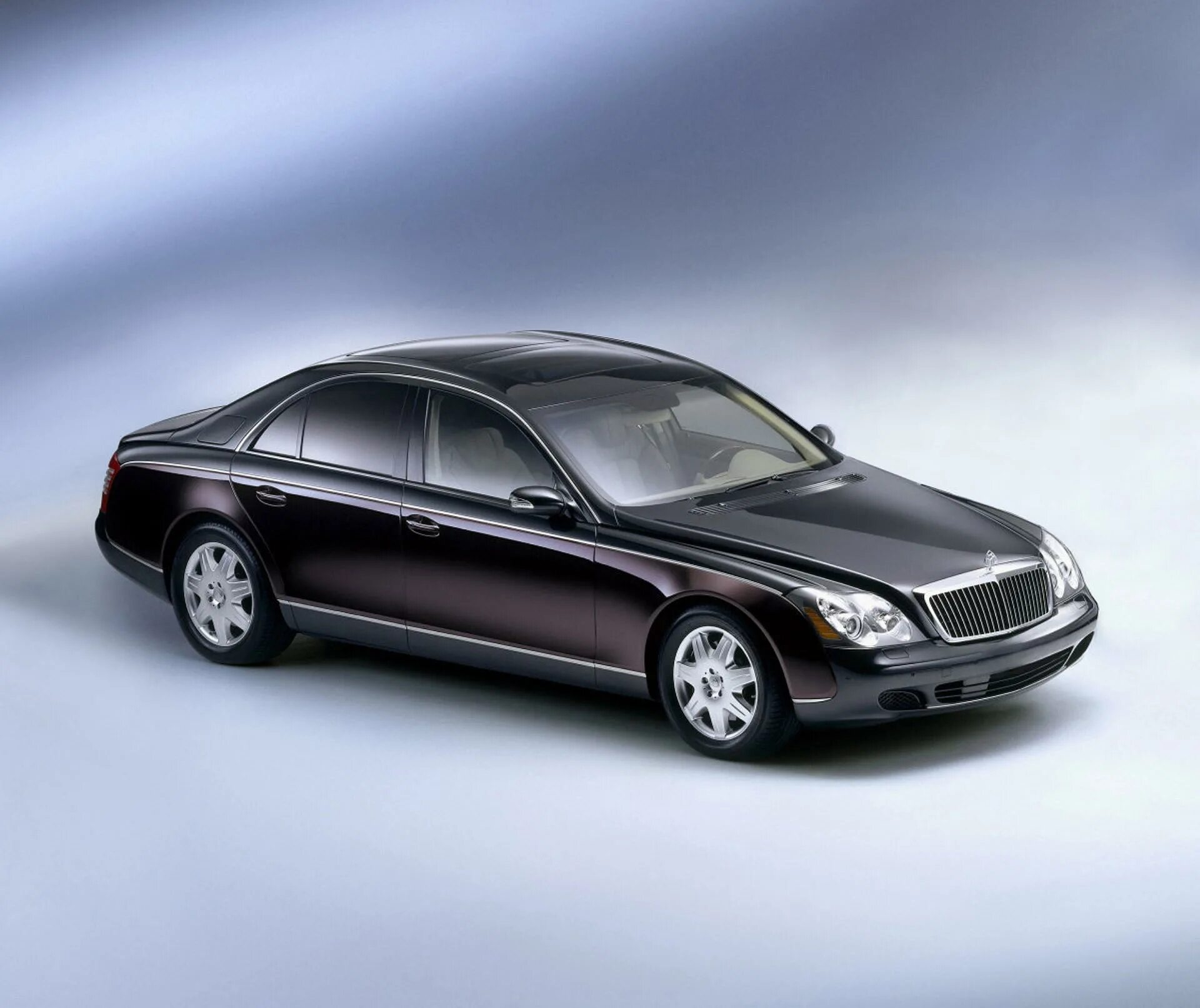 Maybach 57 2010. Maybach 2000. Мерседес Майбах 2010. Maybach 1997.