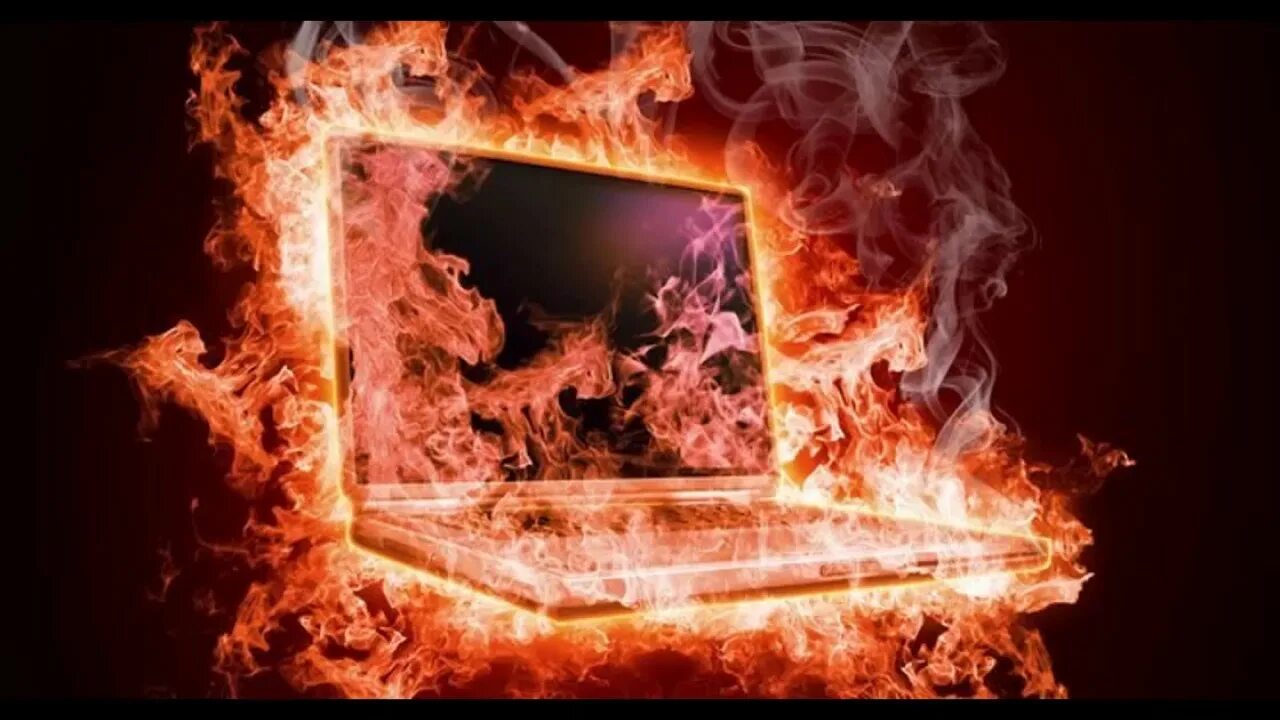 Сгоревший пк. Сгоревший ноутбук. Горящий ноутбук. Комп горит. Комп загорелся.