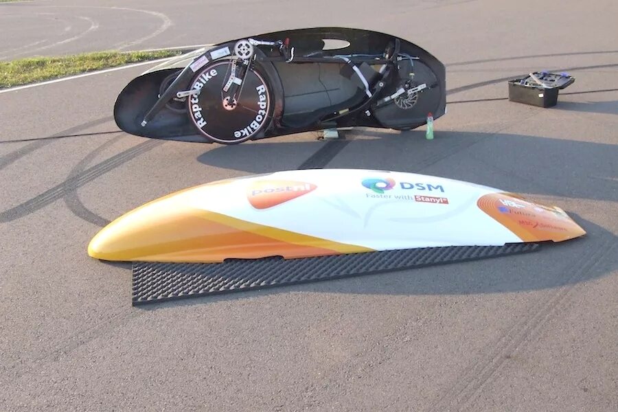 Рекорд скорости полета. Aerovelo eta. aerovelo eta bike. eta speedbike. велосипед обтекатель рекорд скорости.