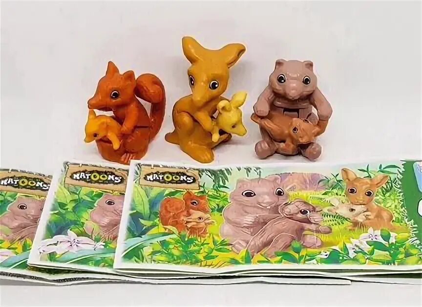 Коллекция натунс киндер. Коллекция киндер натунс 2020. Натунс 2019. Книжки киндер. Киндер сюрприз натунс 2020 коллекция.