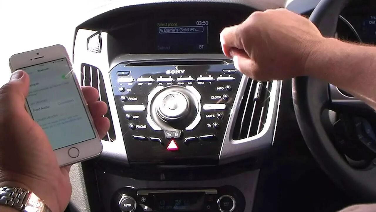 Блютуз фокус на. Блютуз в Форд фокус 3. Блютуз в Форд фокус 3 2013 года. Блютуз модуль для Форд фокус 3. Магнитола на Ford Sony sync 5.