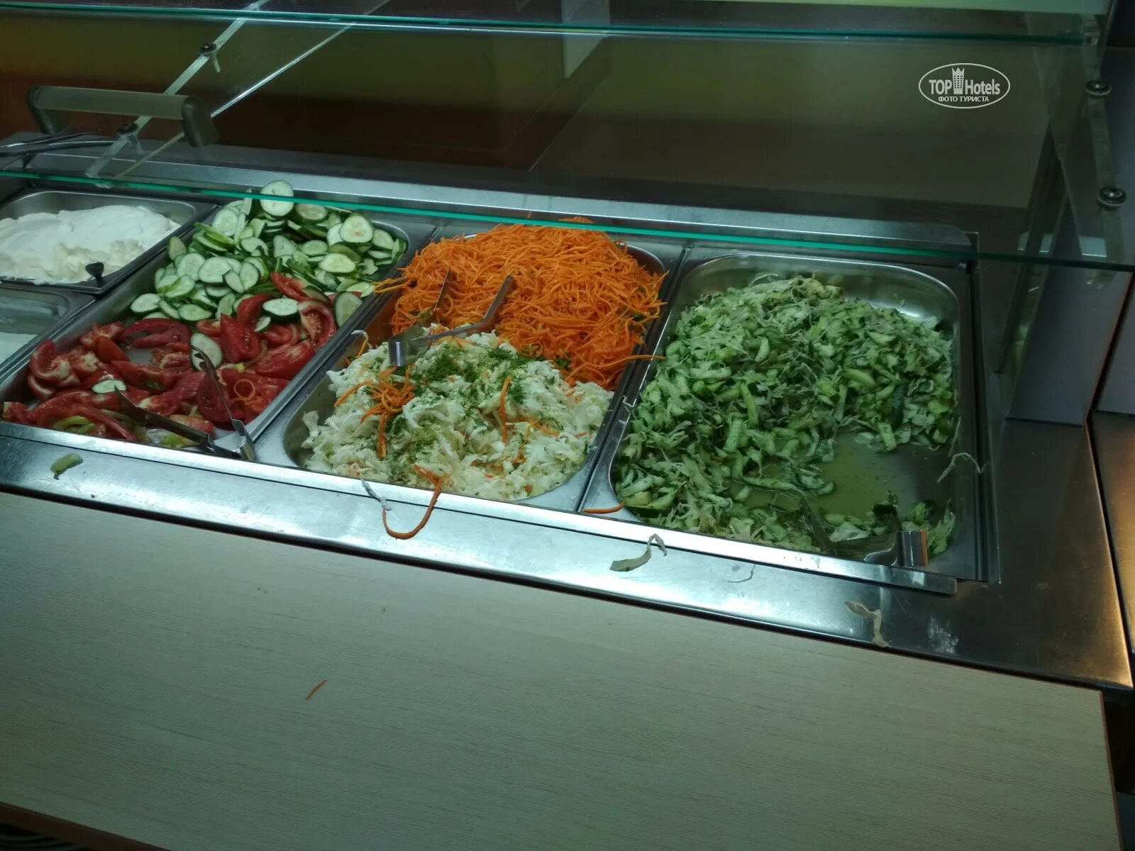 Санаторий коралл дельфин адлер. Фрегат адлер шведский стол. Адлеркурорт дельфин шведский стол. Адлеркурорт сочи дельфин. Отель коралл сочи.