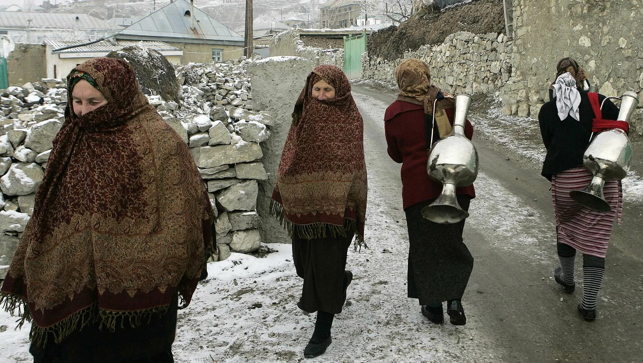 Сколько живут в дагестане. Анди село. АНДИЙЦЫ Дагестан. Анди село в Дагестане. Высокогорное село Анди.