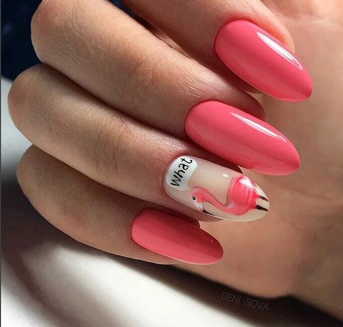 ногти розовоглцвета миндаль. розовый маникюр миндальной. модные розовые ногти. неоновые розовые ногти. маникюр розовый с белым.