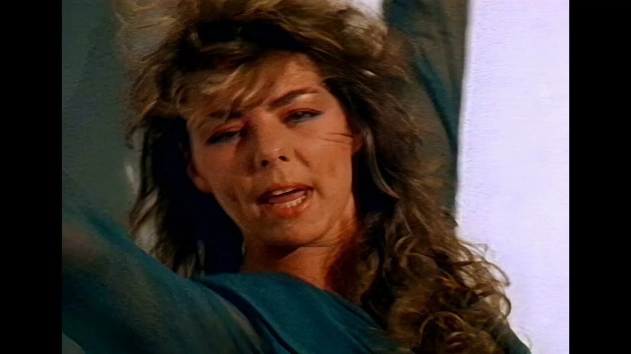 One can wait. Sandra heaven can wait. клип сандры heaven can wait снимал.