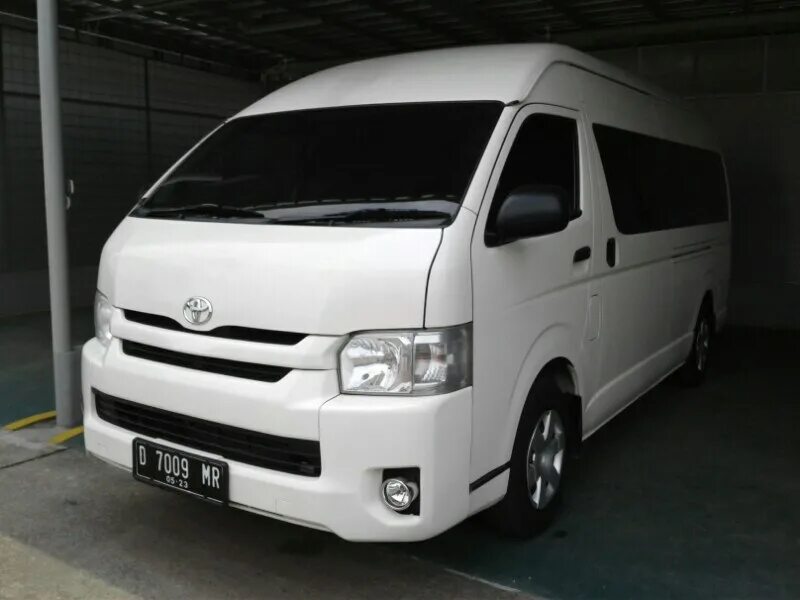 Jtfsx23p toyota hiace. Тойота хайс спб. Тойота хайс спб. Тойота 4 на 4 2. Toyota hiace 2004.