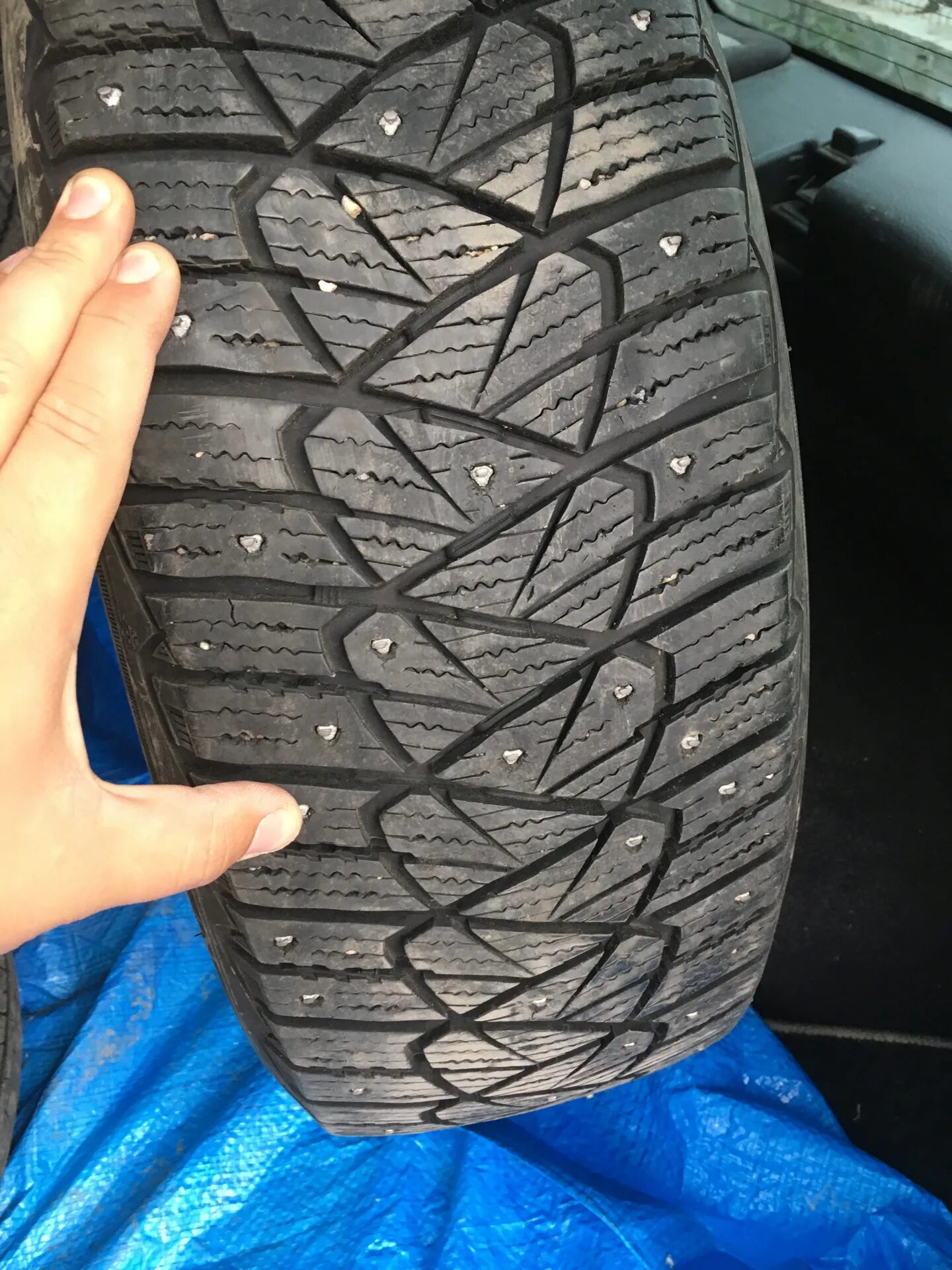 Goodyear ultra grip 600. Continental icecontact 3. Goodyear ultragrip 600 r15 185/60. Goodyear ultragrip 600. Continental icecontact 3.