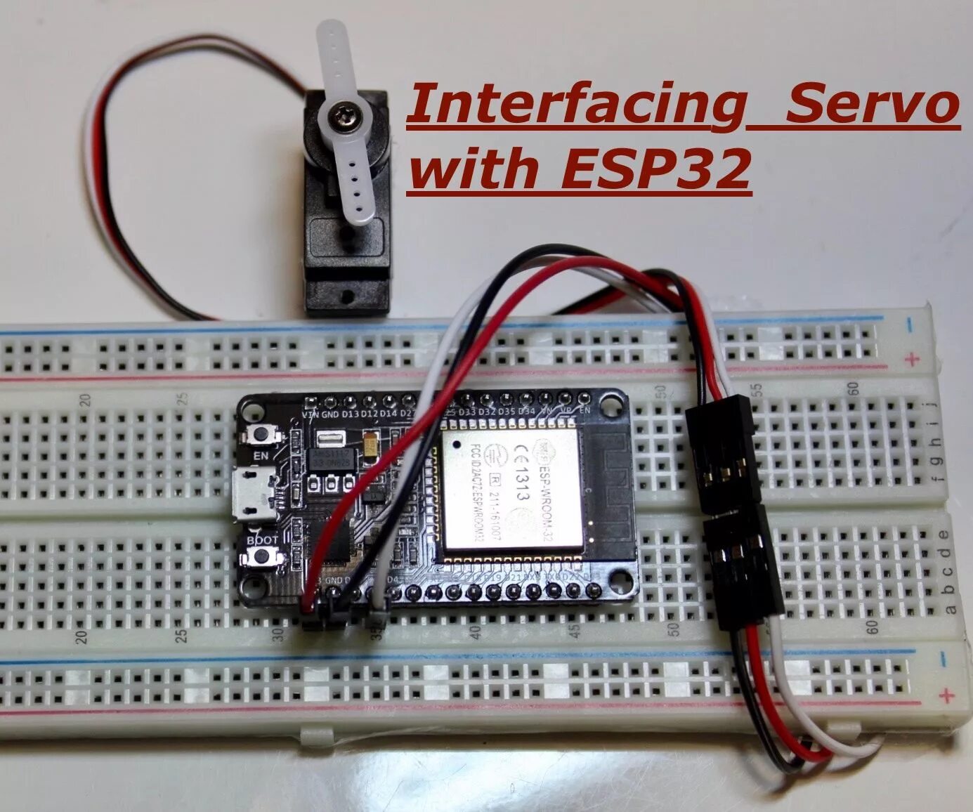Esp32 cam Servo. Servo Motor with esp32. Микроконтроллер esp32. Сервопривод к esp32.
