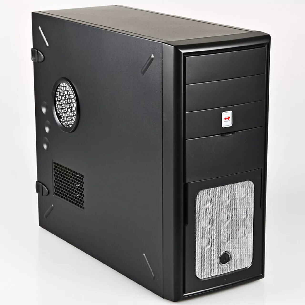 Купить корпус бу. Корпус INWIN c588. Системный блок INWIN c588. Корпус INWIN ec022. Корпус INWIN ATX.