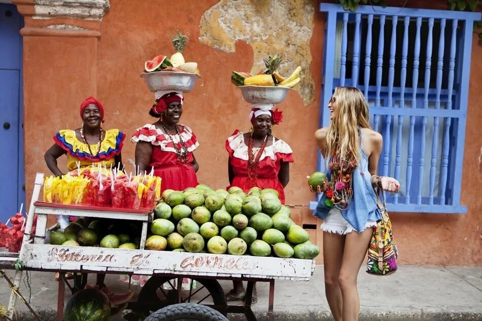 Варадеро кубинцы. Рынок Варадеро Куба. Куба Варадеро фрукты. Куба 2022.