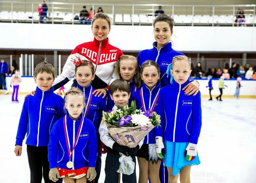 Голден айс фигурное катание Санкт-Петербург. Школа фигурного катания Санкт-Петербург. Школа фигурного катания Голден айс. Санкт айс