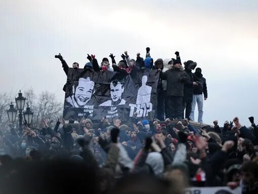 12 ноября 2010. Егор свиридов манежная площадь. манежная площадь свиридов егор погром. митинг на манежной площади 2010.