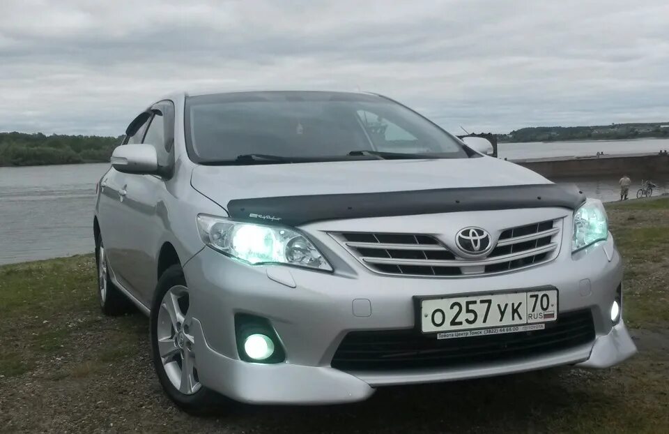 Тойота бу алтайский край. Corolla e150 клыки. Клык Corolla 150. Клыки Королла 150. Клыки на Тойота Королла 150.