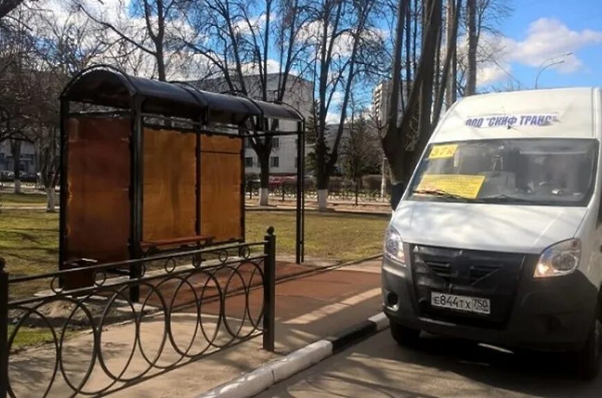 Микроавтобус подольск. Автобусы Подольск. Подольск остановки. Подольск автобусные остановки. Маршрутка 37.