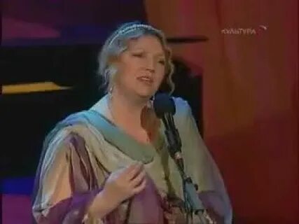 Смольянинова в лунном