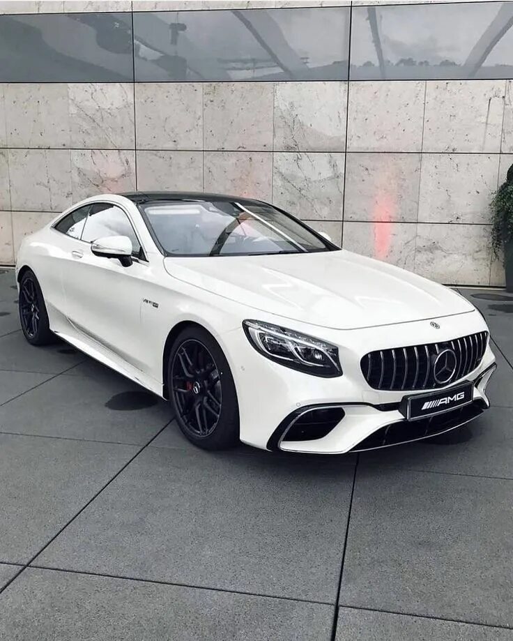 Куплю мерседес баку. S63 Coupe. Mercedes AMG s63 Sport. AMG s63 v8 Biturbo Coupe. MB s63 Coupe.