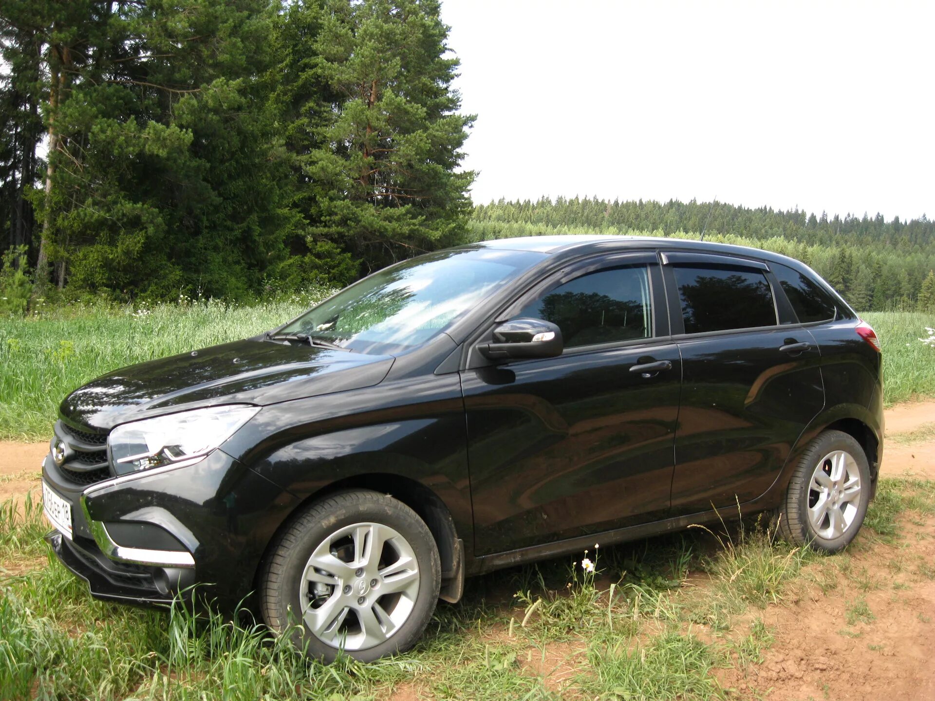 Lada xray cross пума. лада х-рей кросс 2020. лада х рей пума. х рей цвета. лада икс рей кросс 2021.