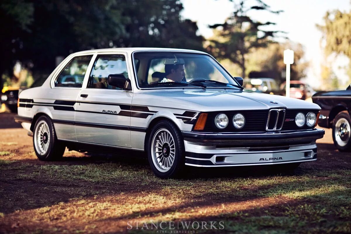 Alpina b6 e21. БМВ е21 Альпина. BMW e21. Alpina b10 e28. Бмв 21 купить