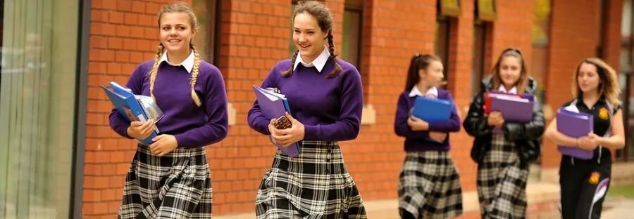 колледж с английским языком после 9. Mpw college london. английский для колледжей. университет школа колледж на англ яз. колледж в языково.