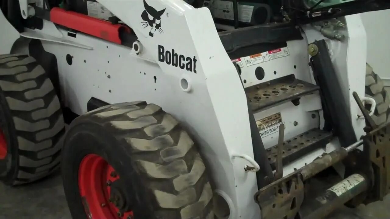 Бобкэт b300. Переключатель 7003032 для мини-погрузчика Bobcat. Bobcat s250 панель Deluxe. Bobcat 8590 2 Speed. Bobcat расход